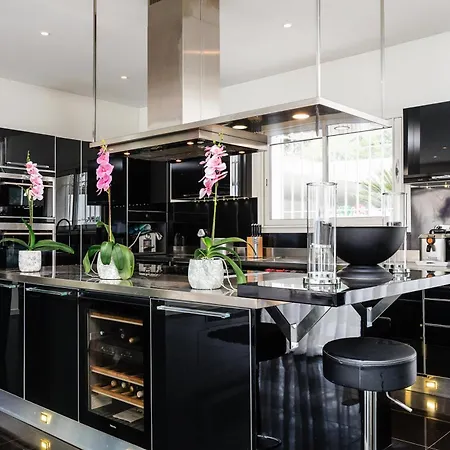 别墅 Californienne D'exception Avec Piscine Rouge A