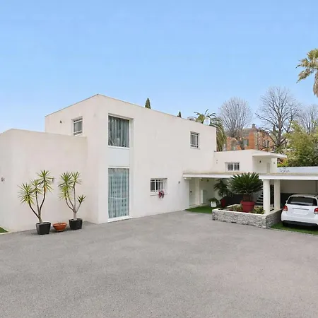 Californienne D'exception Avec Piscine Rouge A Villa *