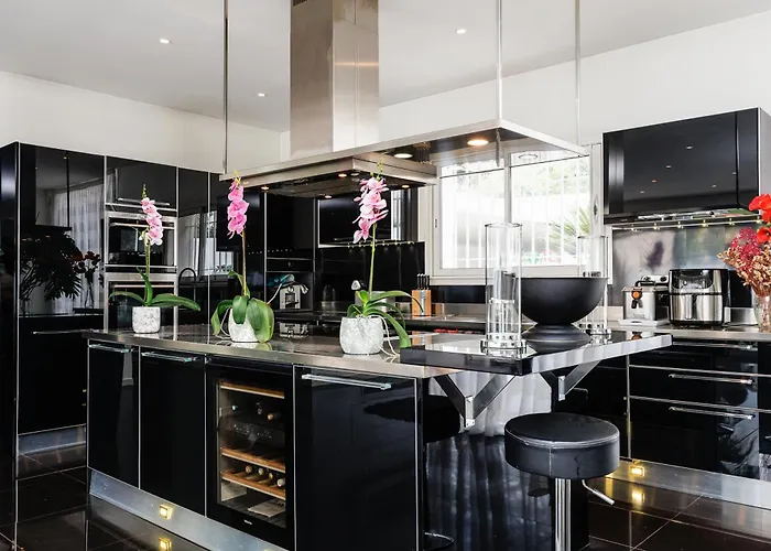 别墅 Californienne D'exception Avec Piscine Rouge A