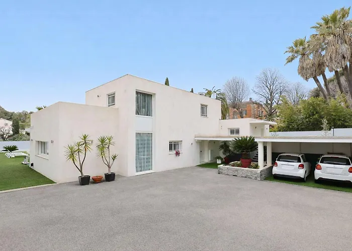 Californienne D’exception Avec Piscine Rouge à Villa *